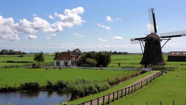 Molino de viento holandés - Wikipedia, la enciclopedia libre